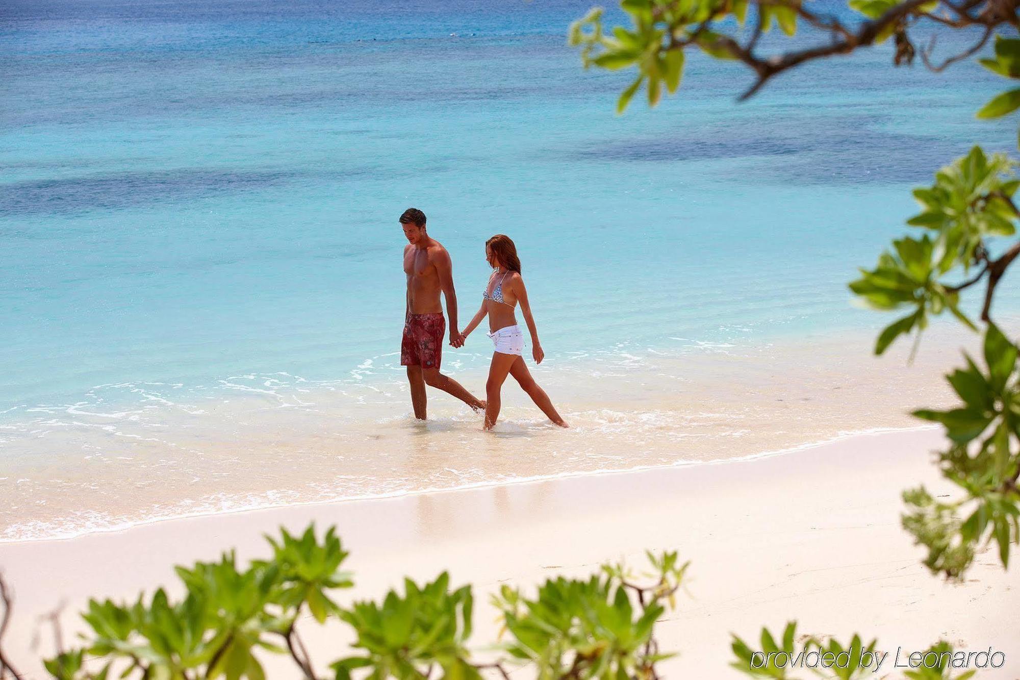 Tadrai Island Resort Mana Island Exterior photo
